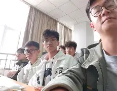 包含F1巡回赛掀起高潮，瓯越旋风队强势反弹雪域麒麟队，高压逼抢奏功——回归即成焦点的词条